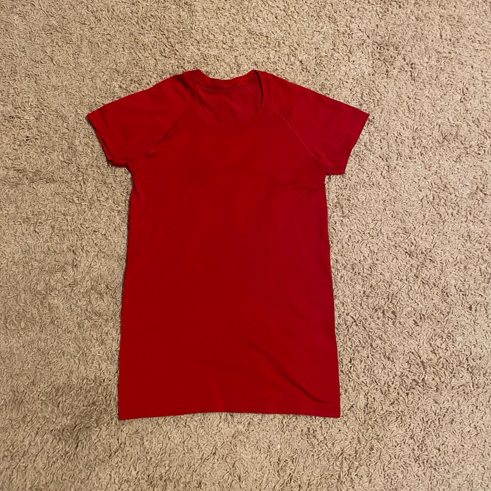 Red swiftly tech short sleeve